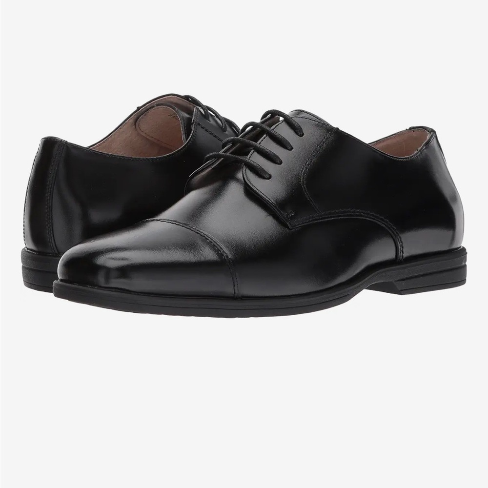 Florsheim Reveal Cap Toe Ox, Jr.  Big Kid size 4 used black
